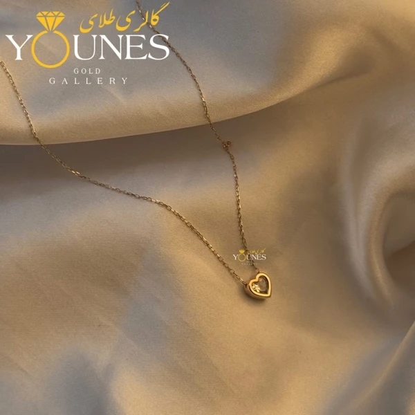 گردنبند قلب مینیمال کرم طلا